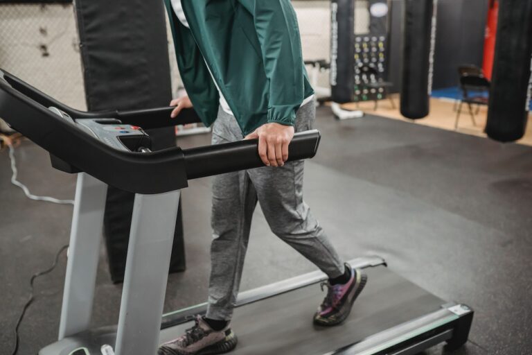 Combien de temps faut-il pour marcher 2 miles sur un tapis roulant ? 2 How long does it take to walk 2 miles on a treadmill?