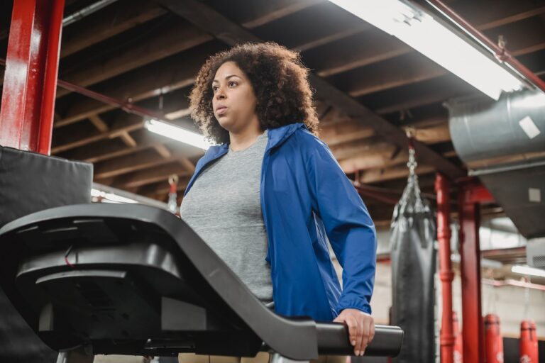 Pourquoi est-ce que je cours plus lentement sur le tapis roulant ? 2 Why do I run slower on a treadmill?